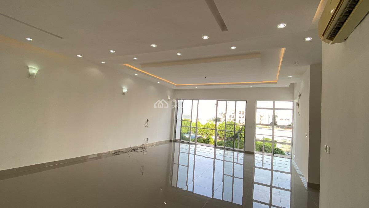 Luxury 3bedrooms Waterfront with a Bq Swimming Pool and Gym, Banana Island, Ikoyi, Lagos, Flat / Apartment for Sale