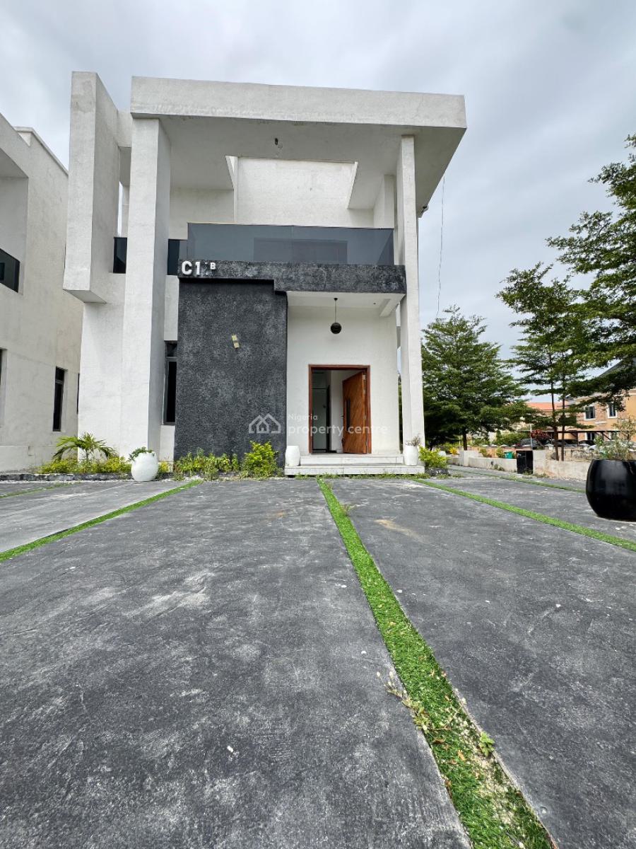 Unique 4  Bedroom Detached Duplex with Bq  and a Pool, Orchid Road, Lekki, Lagos, Detached Duplex for Sale