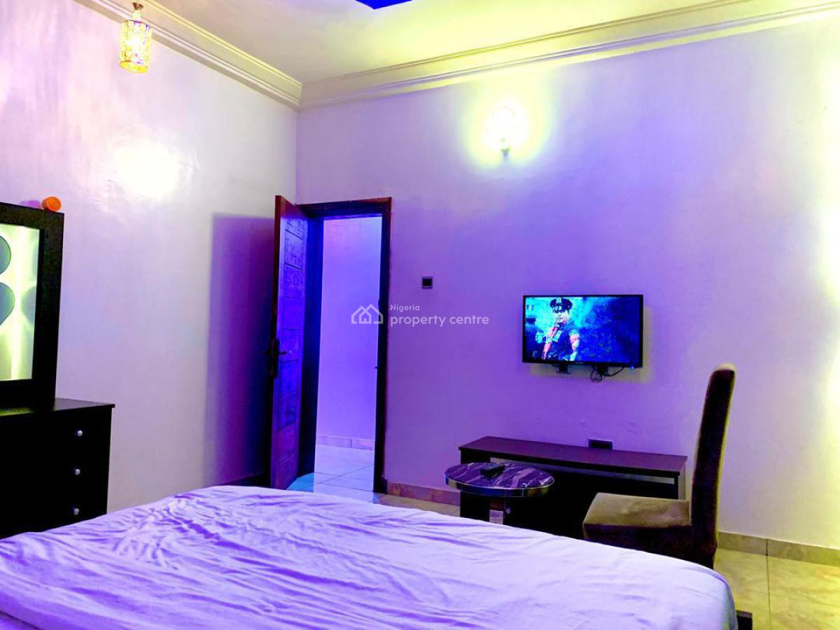 Luxury One Bedroom Apartment, Lekki Palm City, Ado, Ajah, Lagos, Flat / Apartment Short Let
