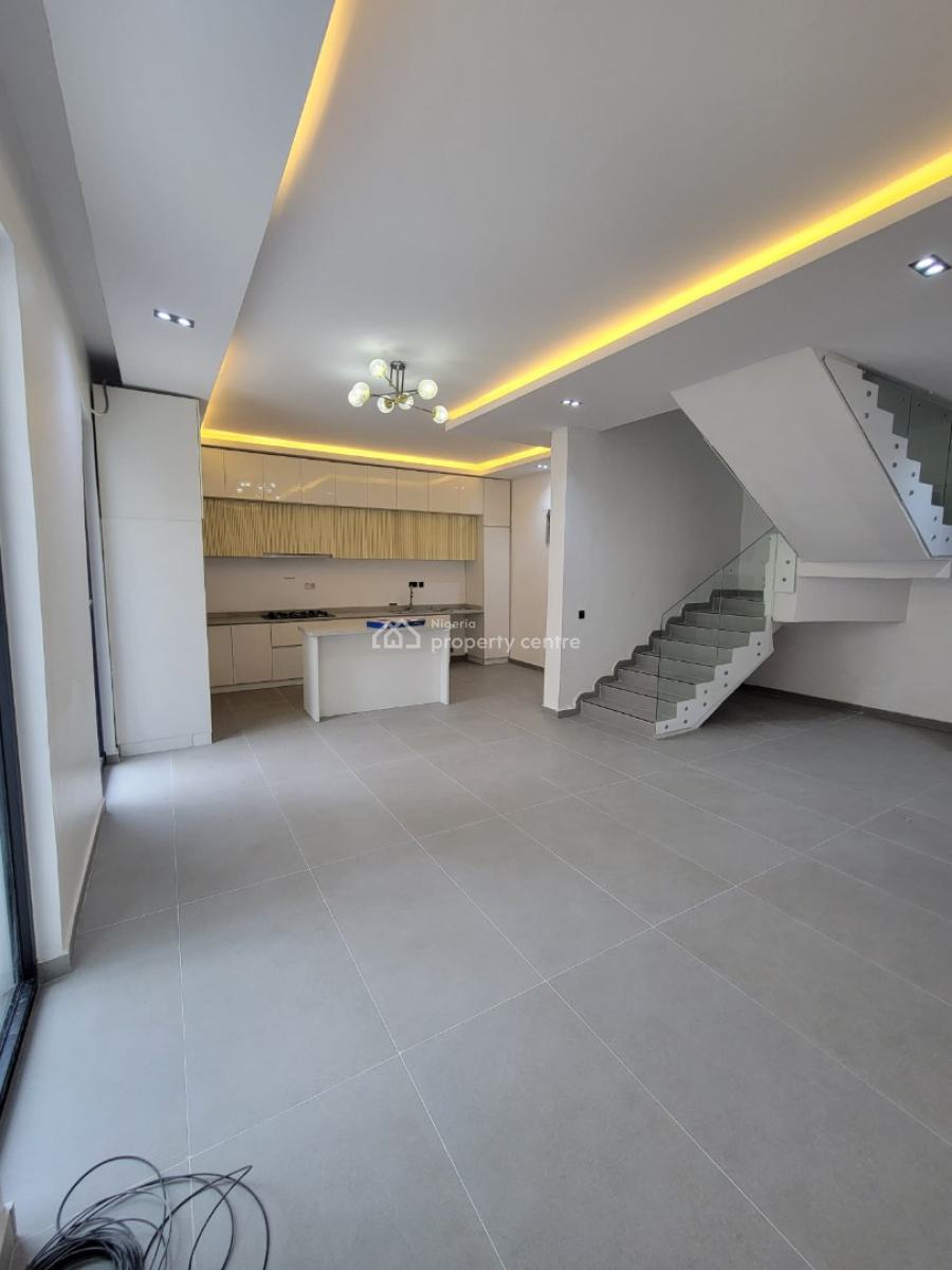 2 Bedrooms Maisonette with Bq, Old Ikoyi, Ikoyi, Lagos, House for Rent