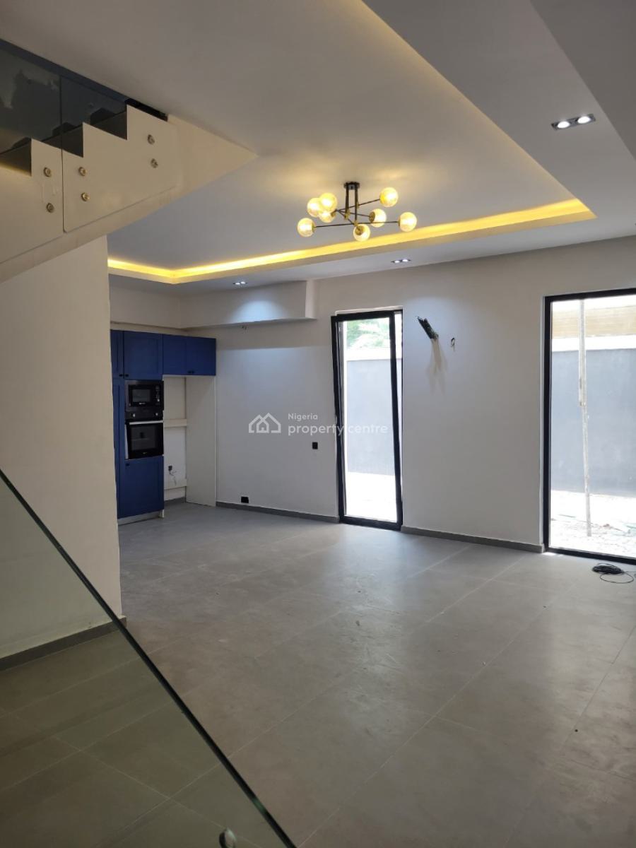 2 Bedrooms Maisonette with Bq, Old Ikoyi, Ikoyi, Lagos, House for Rent