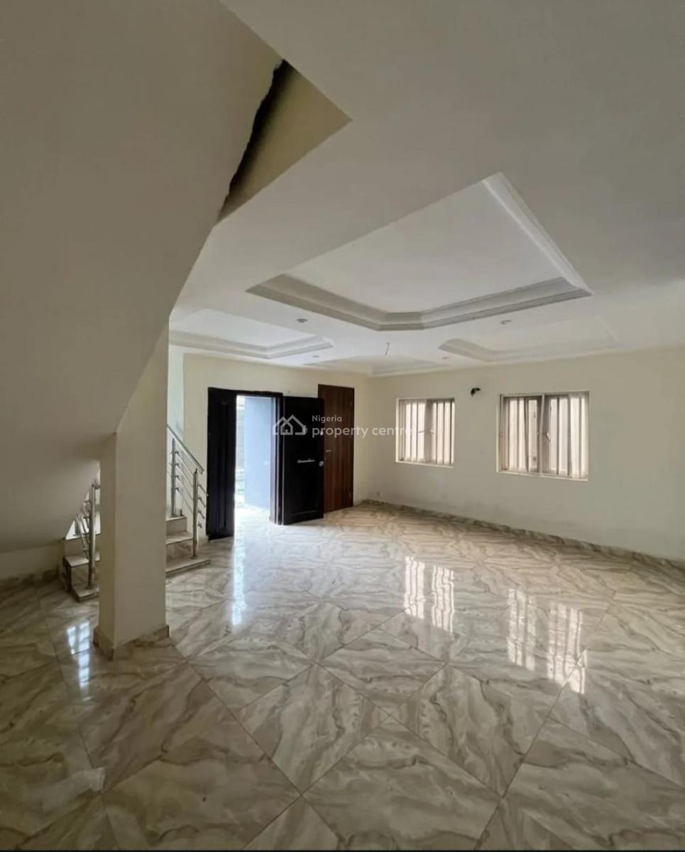 Newly Renovated Four Bedroom Semi Detached Duplex., Lekki Phase 1, Lekki, Lagos, Semi-detached Duplex for Rent
