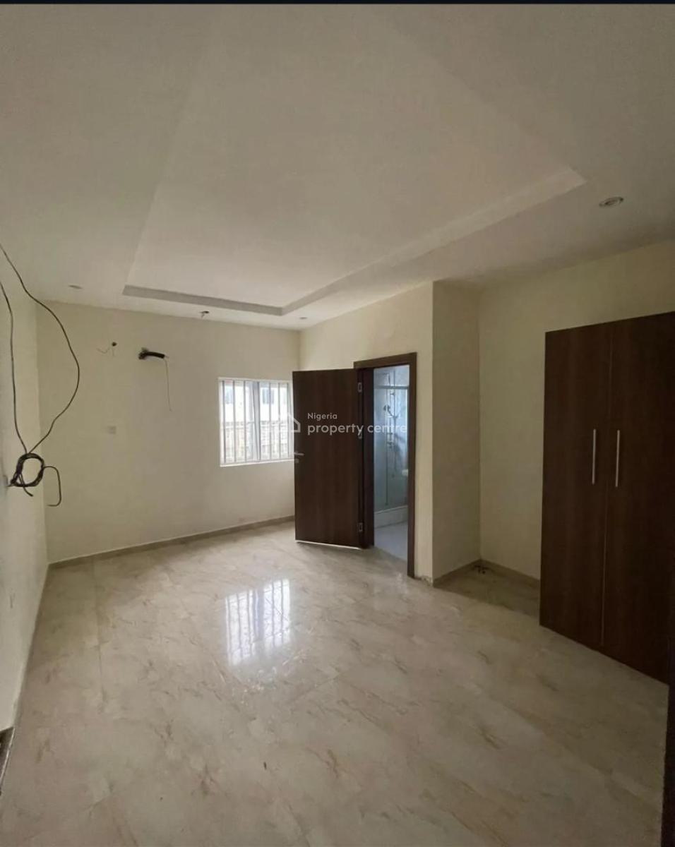 Newly Renovated Four Bedroom Semi Detached Duplex., Lekki Phase 1, Lekki, Lagos, Semi-detached Duplex for Rent
