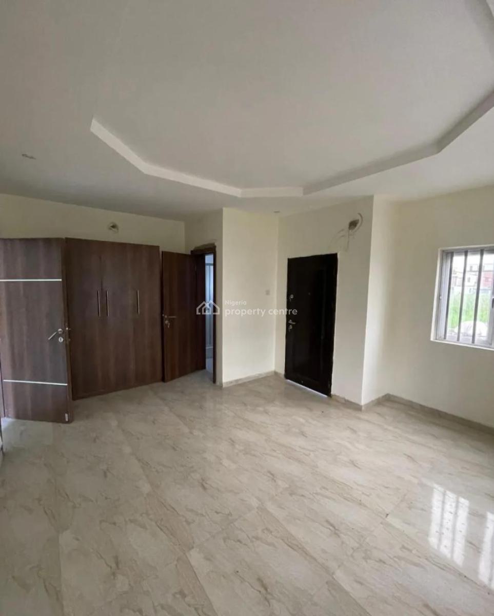 Newly Renovated Four Bedroom Semi Detached Duplex., Lekki Phase 1, Lekki, Lagos, Semi-detached Duplex for Rent