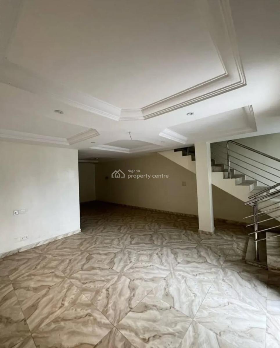 Newly Renovated Four Bedroom Semi Detached Duplex., Lekki Phase 1, Lekki, Lagos, Semi-detached Duplex for Rent
