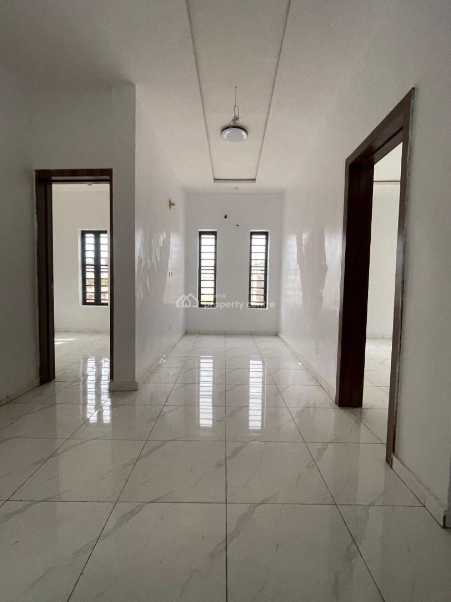 Spaciously Built 4 Bedroom Terrace with Exquisite Features, Orchid Road, Lekki, Lagos, Terraced Duplex for Sale