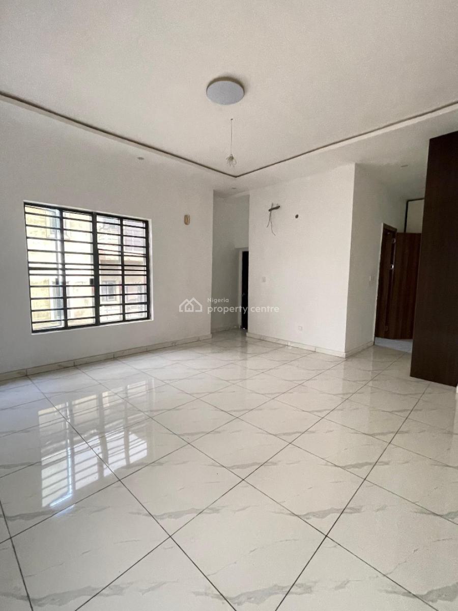 Spaciously Built 4 Bedroom Terrace with Exquisite Features, Orchid Road, Lekki, Lagos, Terraced Duplex for Sale