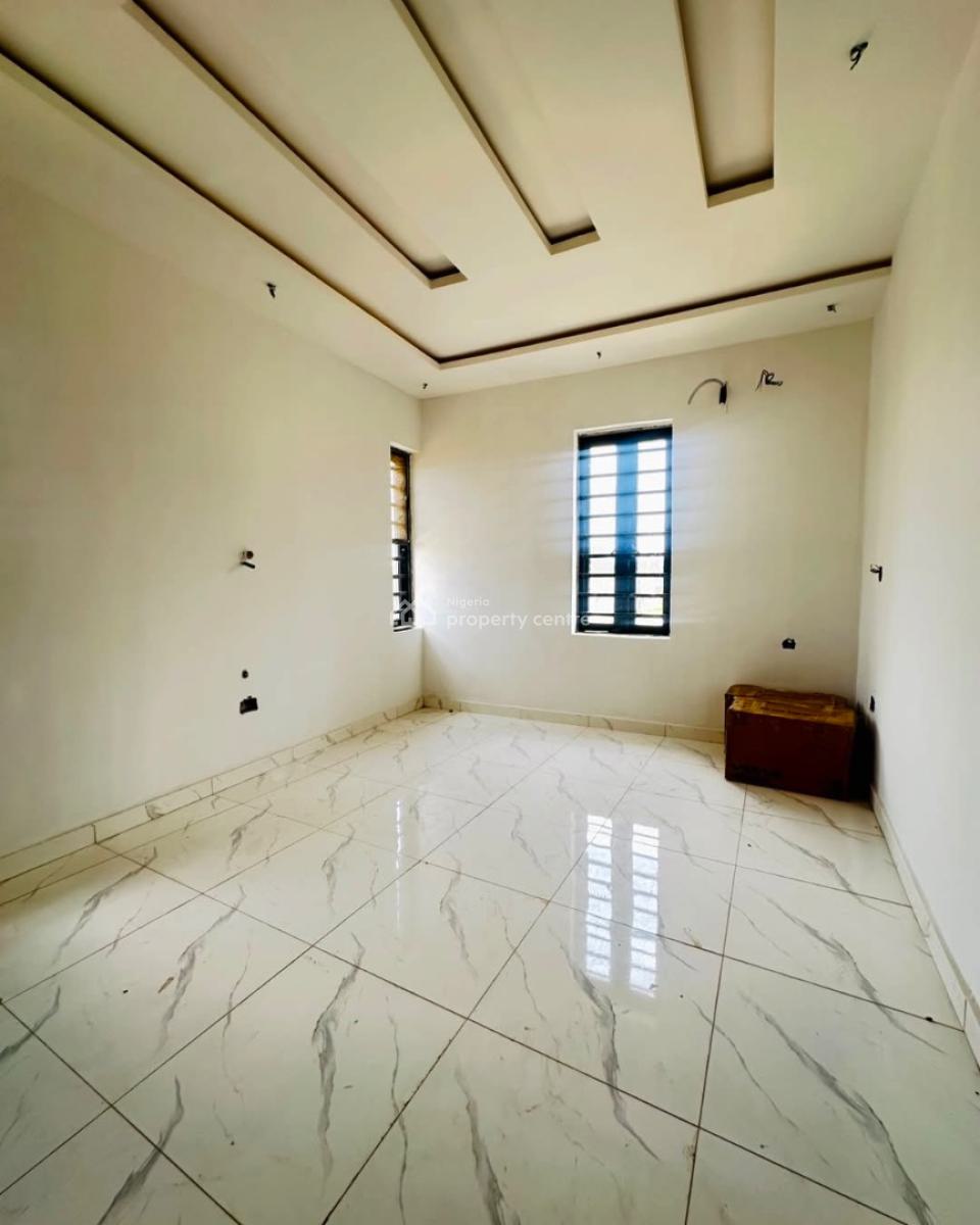 Deluxe 3 Bed Semi Detached Duplex with Bq, in a Gated Neighborhood, Olowora, Magodo, Lagos, Semi-detached Duplex for Sale