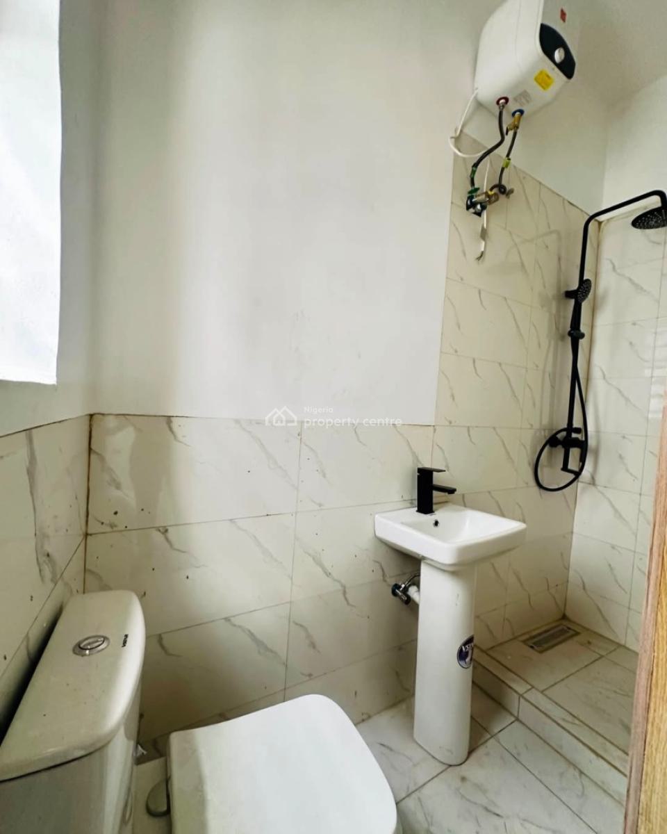 Deluxe 3 Bed Semi Detached Duplex with Bq, in a Gated Neighborhood, Olowora, Magodo, Lagos, Semi-detached Duplex for Sale