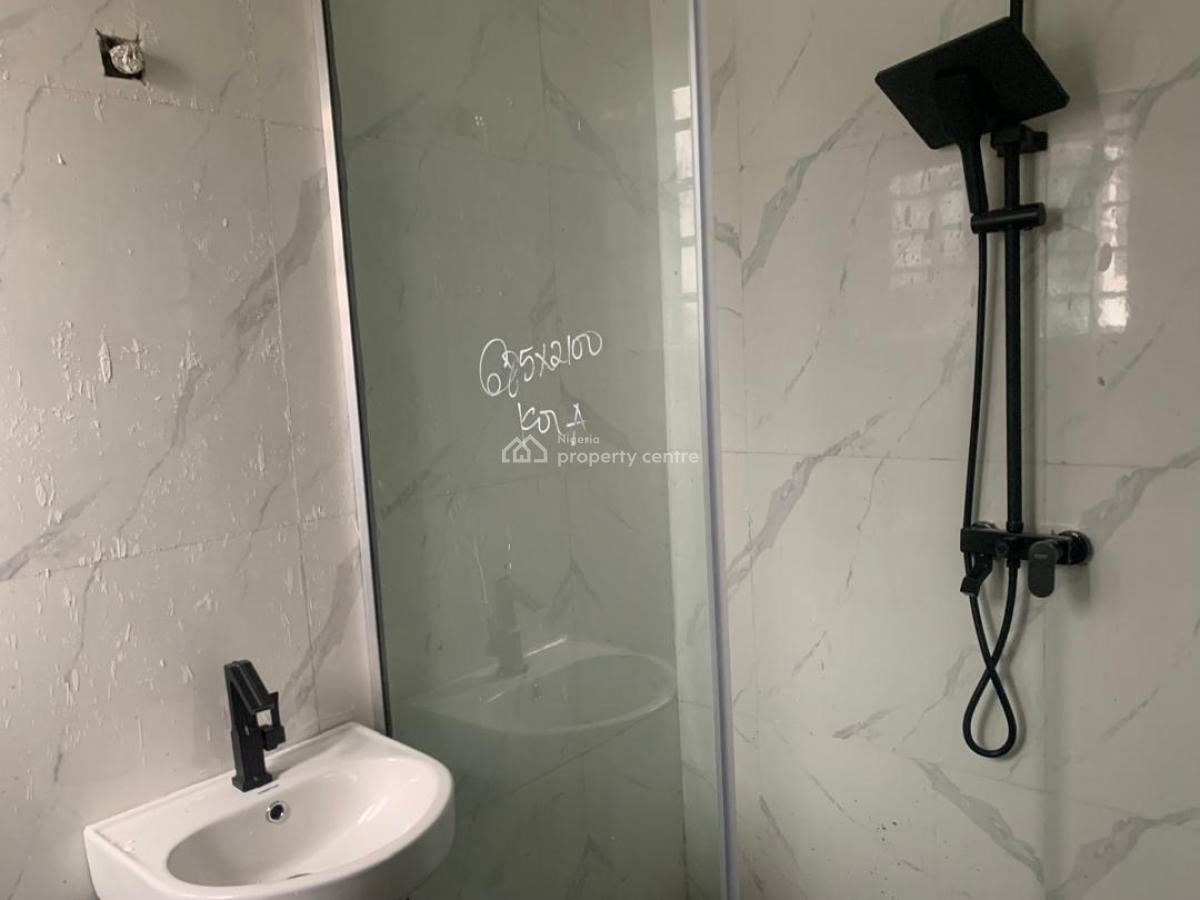 Very Clean and Spacious Rooms 2 Bedroom Apartment Available, Badore, Ajah, Lagos, Flat / Apartment for Rent