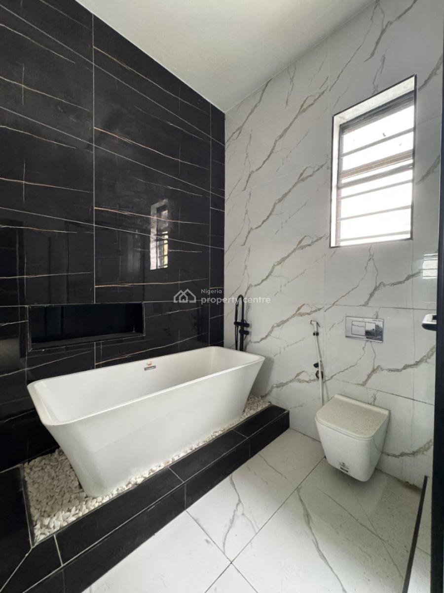 Unique 4  Bedroom Detached Duplex with Bq  and a Pool, Orchid Lekki Lagos, Lekki, Lagos, Detached Duplex for Sale