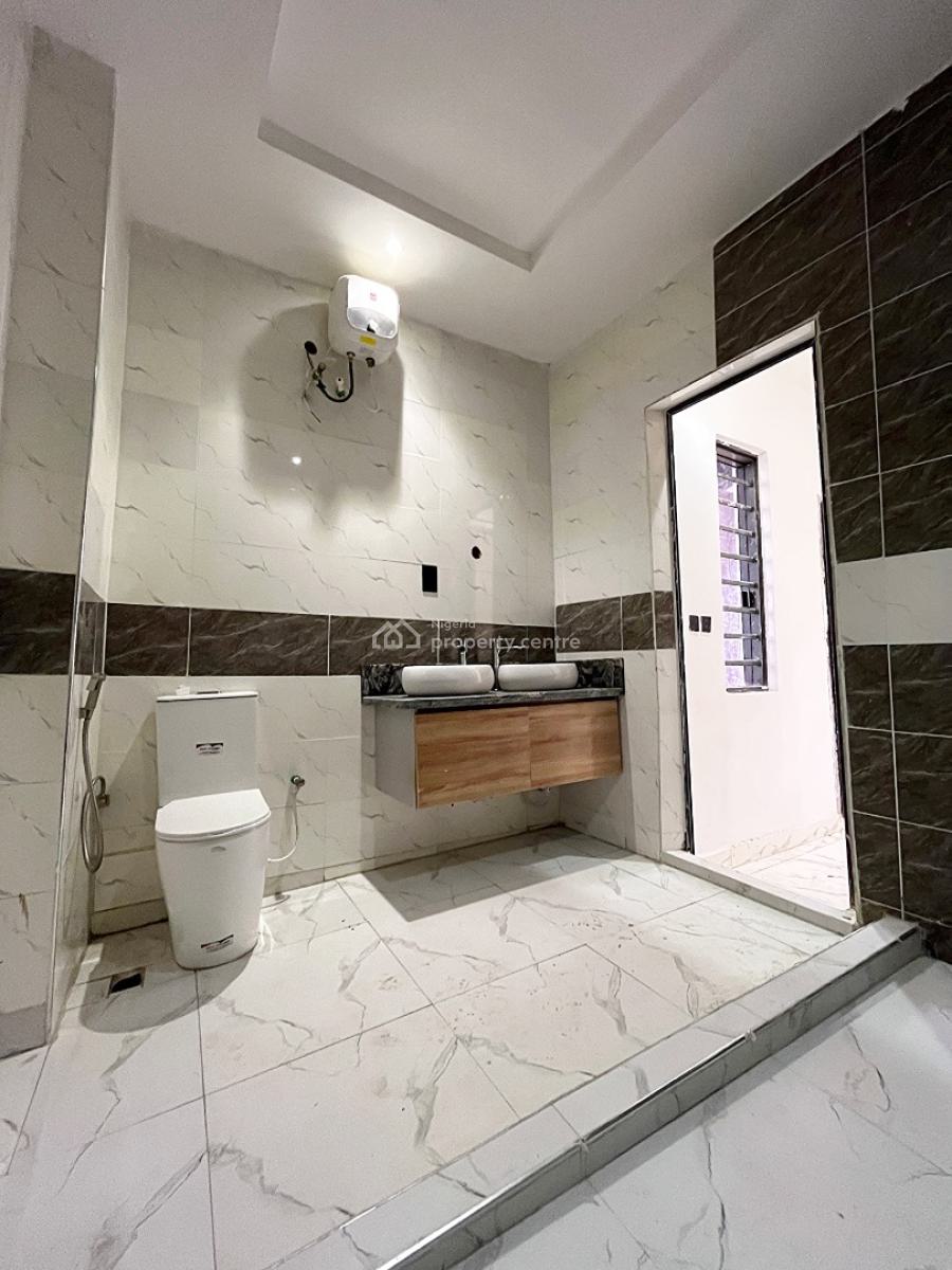 Deluxe 3 Bed Detached Duplex with Bq, Olowora, Magodo, Lagos, Detached Duplex for Sale