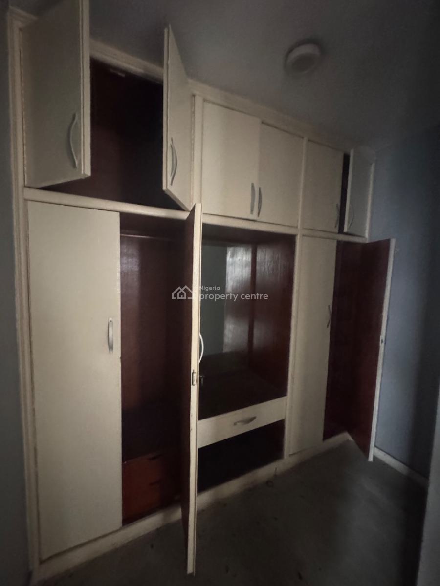 Just Out!!! a Fully Serviced 3 Bedroom Spacious Apartment with Bq, Adeola Odekun, Victoria Island (vi), Lagos, Flat / Apartment for Rent