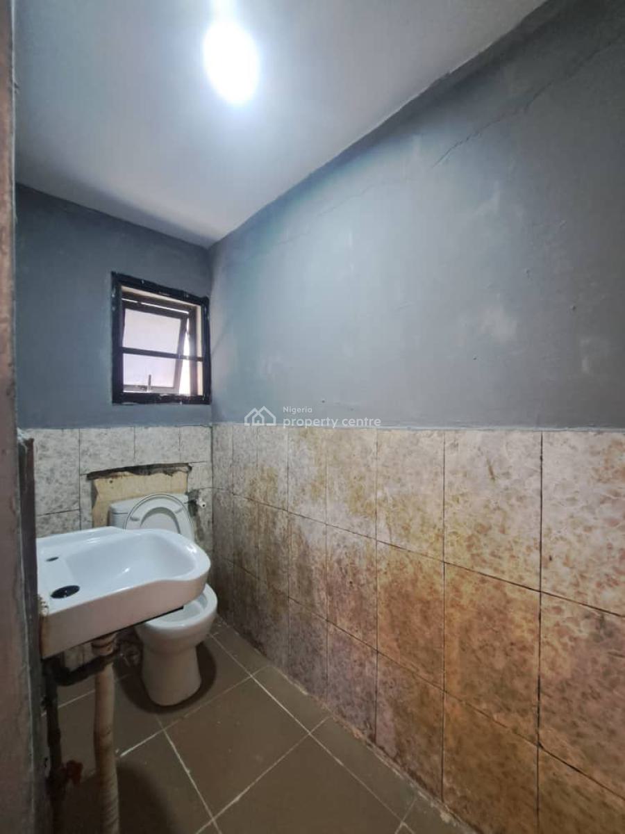 One Bedroom Apartment in a Call to Access in Estate, Agungi, Lekki, Lagos, Mini Flat (room and Parlour) for Rent