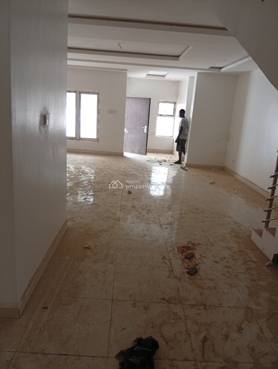 4bedroom Terrace Duplex for Office Use in Mabushi, Mabushi, Abuja, Office Space for Rent