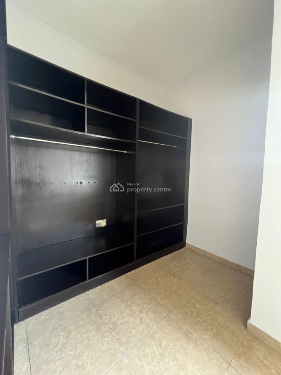 Newly Renovated 3 Bedroom Flat Serviced Apartment with Boyz Quarter, Prime Water Garden, Ikate, Lekki, Lagos, Flat / Apartment for Sale