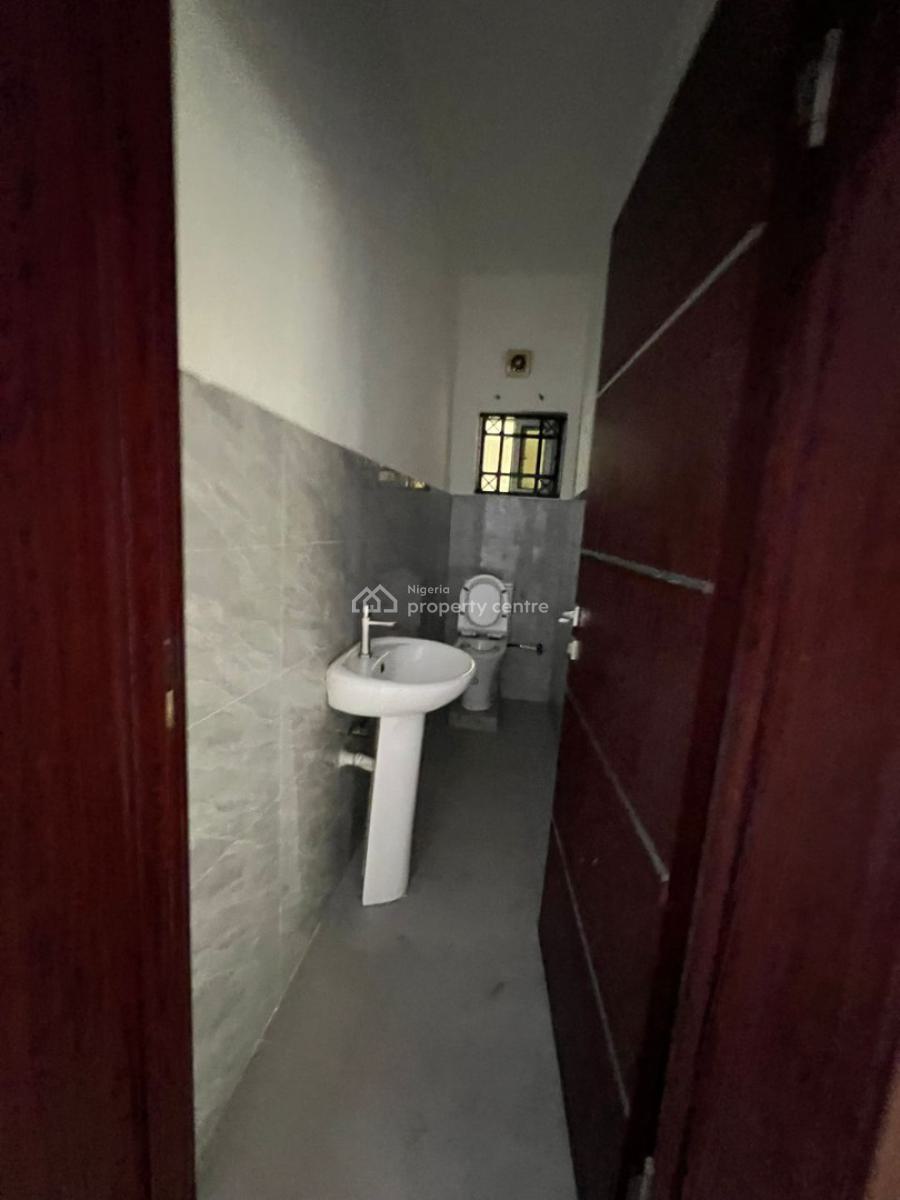 Newly Renovated 3 Bedroom Flat Serviced Apartment with Boyz Quarter, Prime Water Garden, Ikate, Lekki, Lagos, Flat / Apartment for Sale