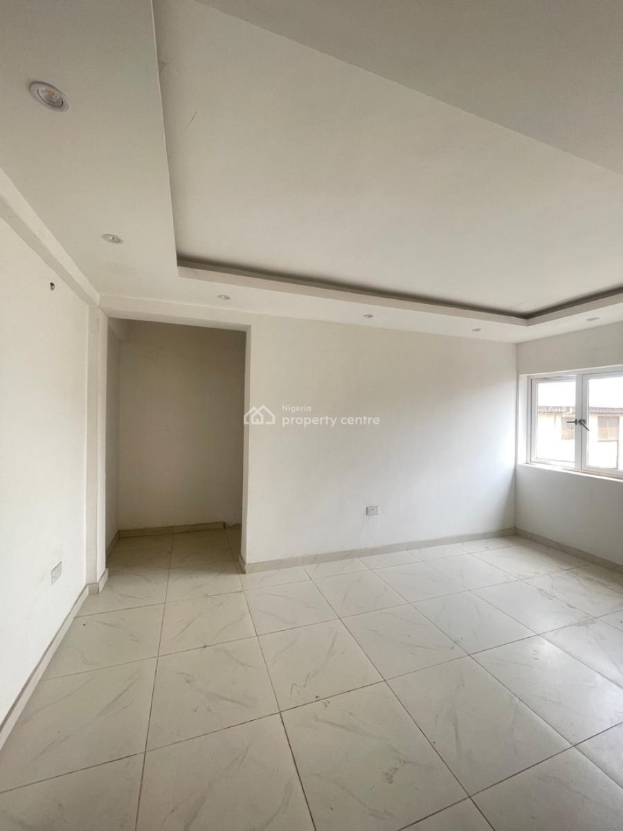 Luxury 3-bedroom Apartment in Surulere -- Only 1 Unit Left!, One of Lagos Most Sought-after Neighborhoods for Living and Investmen, Surulere, Lagos, Block of Flats for Sale