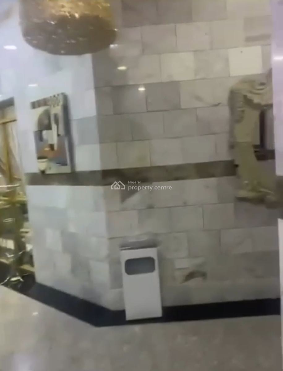 a Purpose Built Office Complex on 2 Floors, Asokoro District, Abuja, Plaza / Complex / Mall for Rent