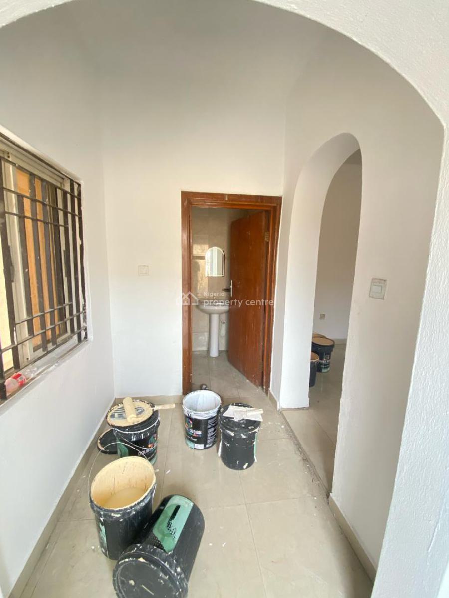 Spacious 3 Bedroom Terrace with Bq, Lekki Phase 1, Lekki, Lagos, Terraced Duplex for Rent