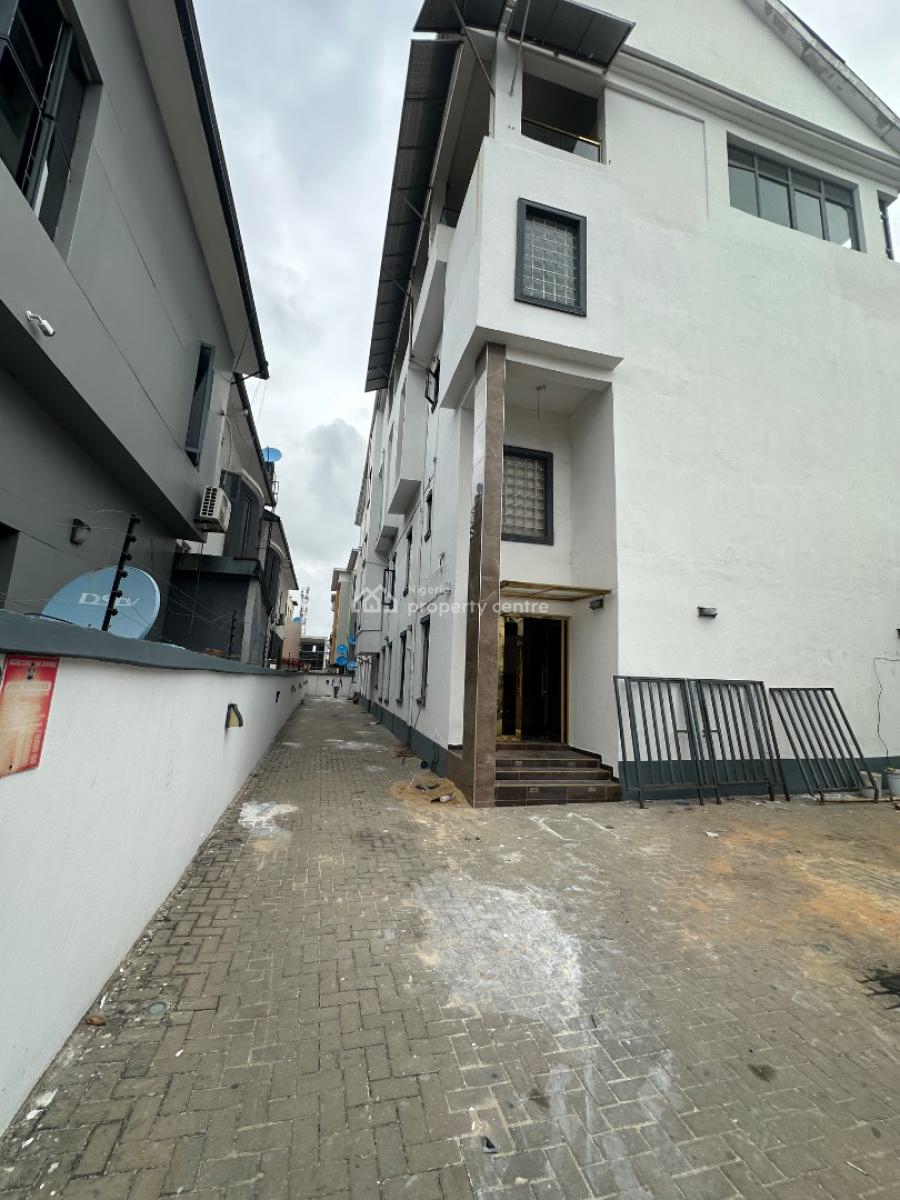 Hotel of 26- Rooms, Ikate Elegushi, Lekki, Lagos, Hotel / Guest House for Sale