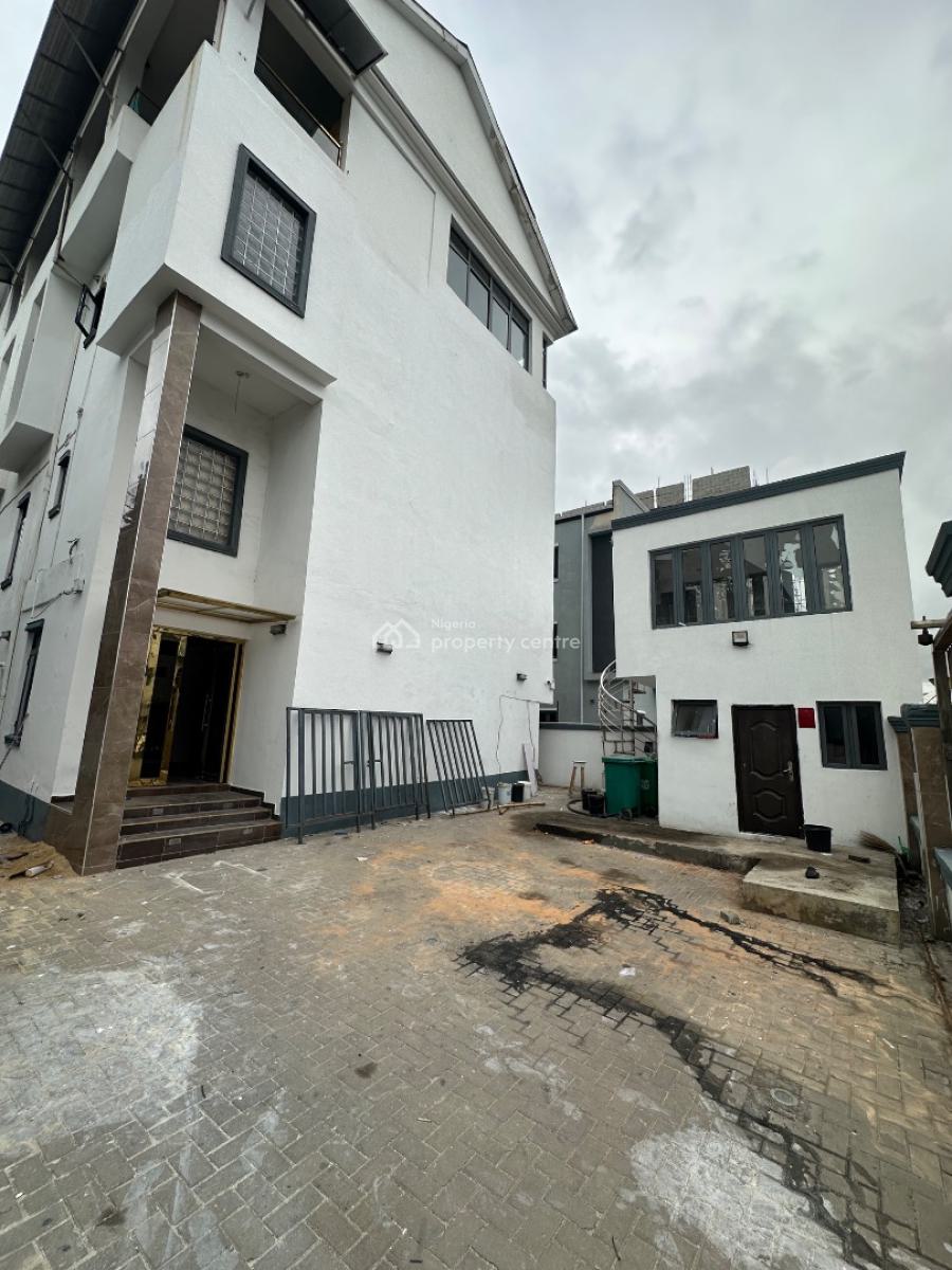 Hotel of 26- Rooms, Ikate Elegushi, Lekki, Lagos, Hotel / Guest House for Sale