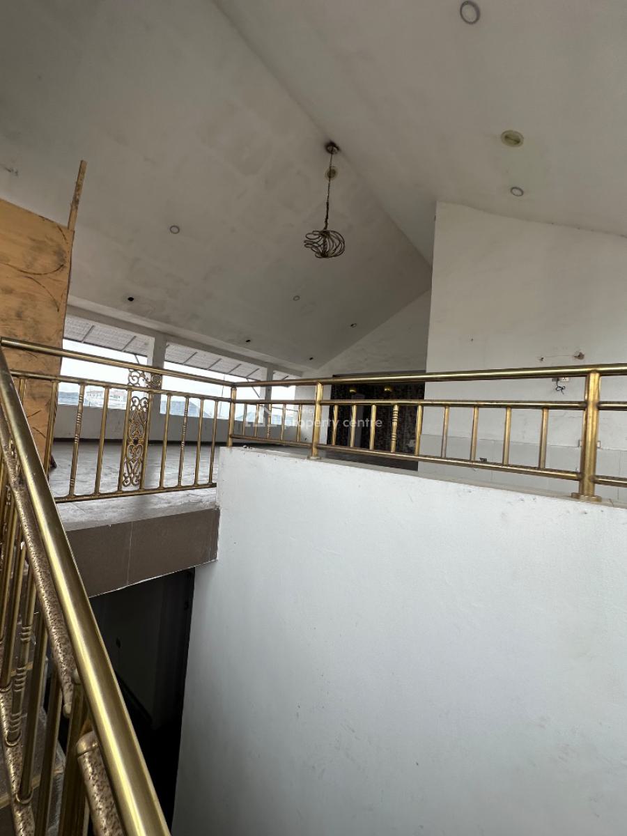 Hotel of 26- Rooms, Ikate Elegushi, Lekki, Lagos, Hotel / Guest House for Sale