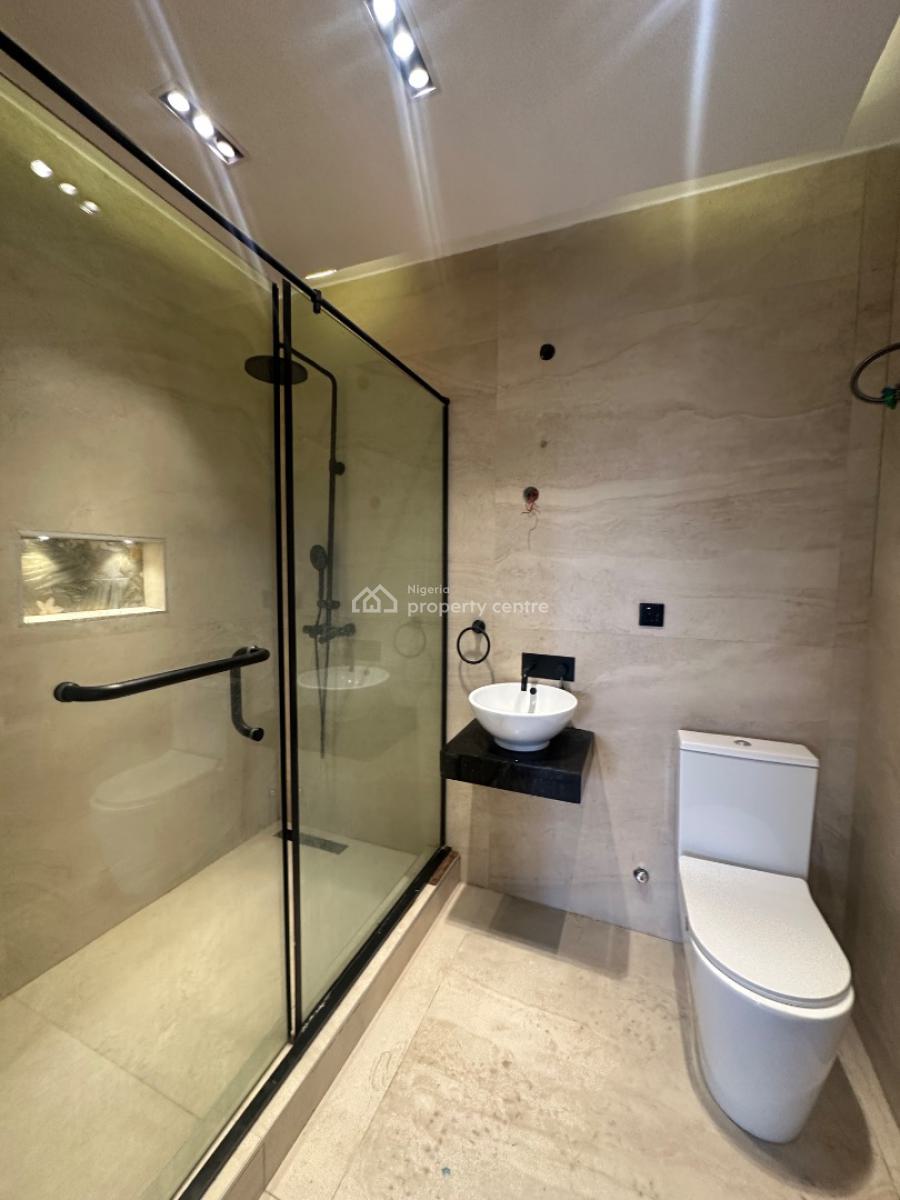 Hotel of 26- Rooms, Ikate Elegushi, Lekki, Lagos, Hotel / Guest House for Sale