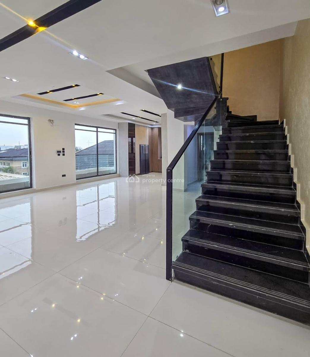 Luxurious 4 Bedroom Maisonette with a By, Mike Adegbete, Lekki Phase 1, Lekki, Lagos, House for Sale