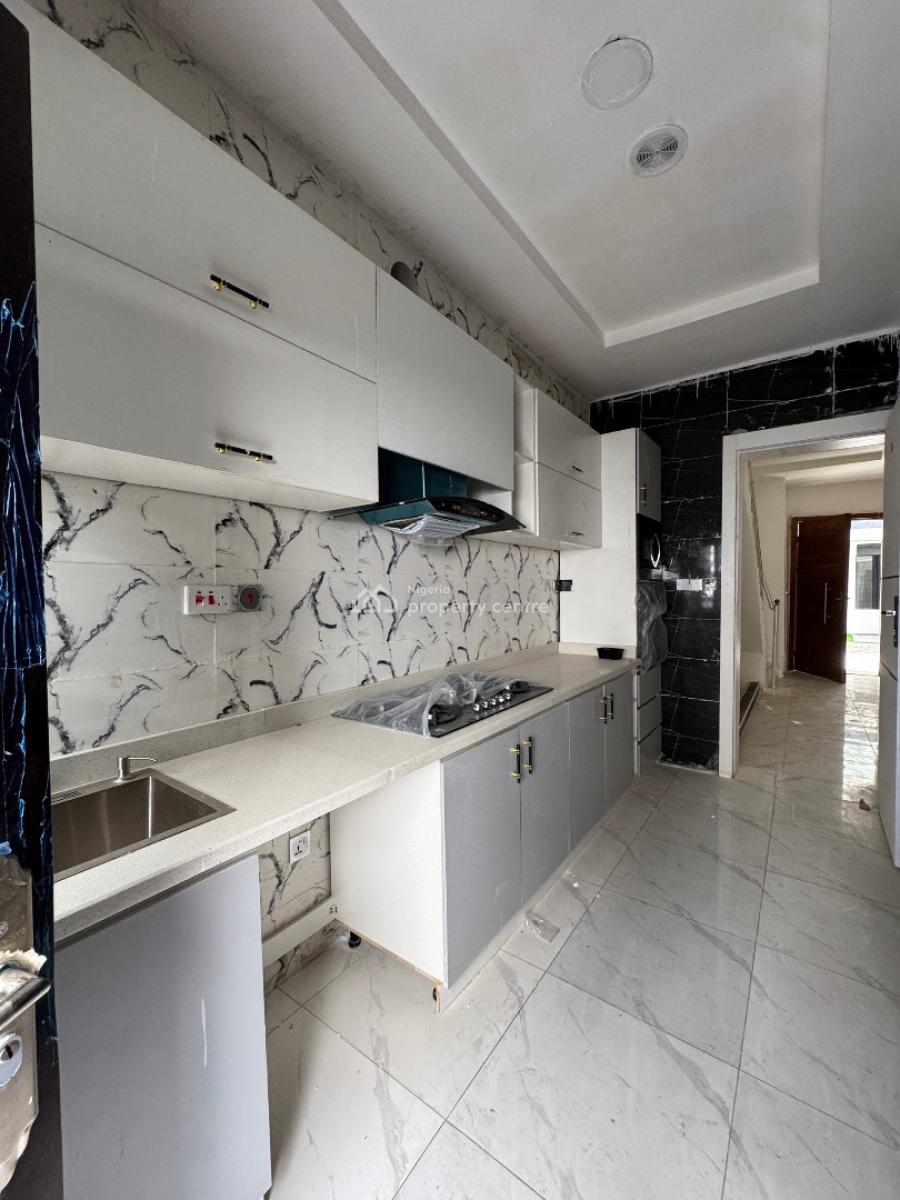 Classy  Spacious 3 Bedroom Duplex, Ikota, Lekki, Lagos, Detached Duplex for Sale