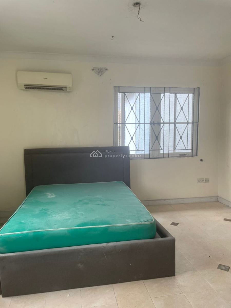Newly Renovated 3-bedroom Apartments in Parkview with Swimming-pool*, Ikoyi, Lagos, Flat / Apartment for Rent