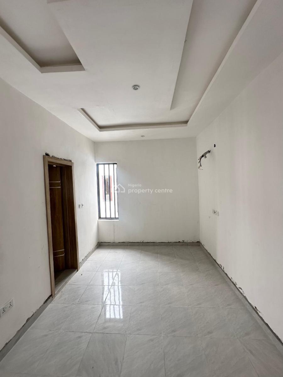 4  Bedroom Semi- Detached Duplex with Bq  & Pool, Ologolo, Lekki, Lagos, Semi-detached Duplex for Sale