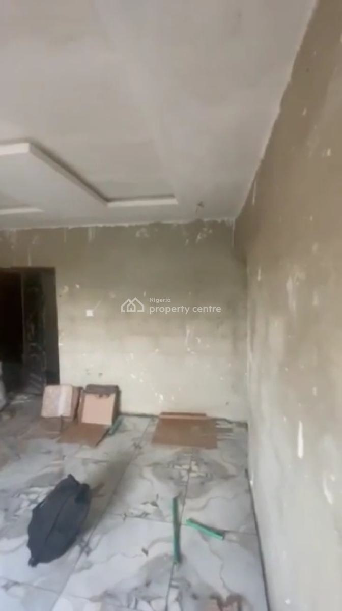 Newly Built Self Contain with Pop Ceiling, Bariga, Shomolu, Lagos, Self Contain (single Rooms) for Rent