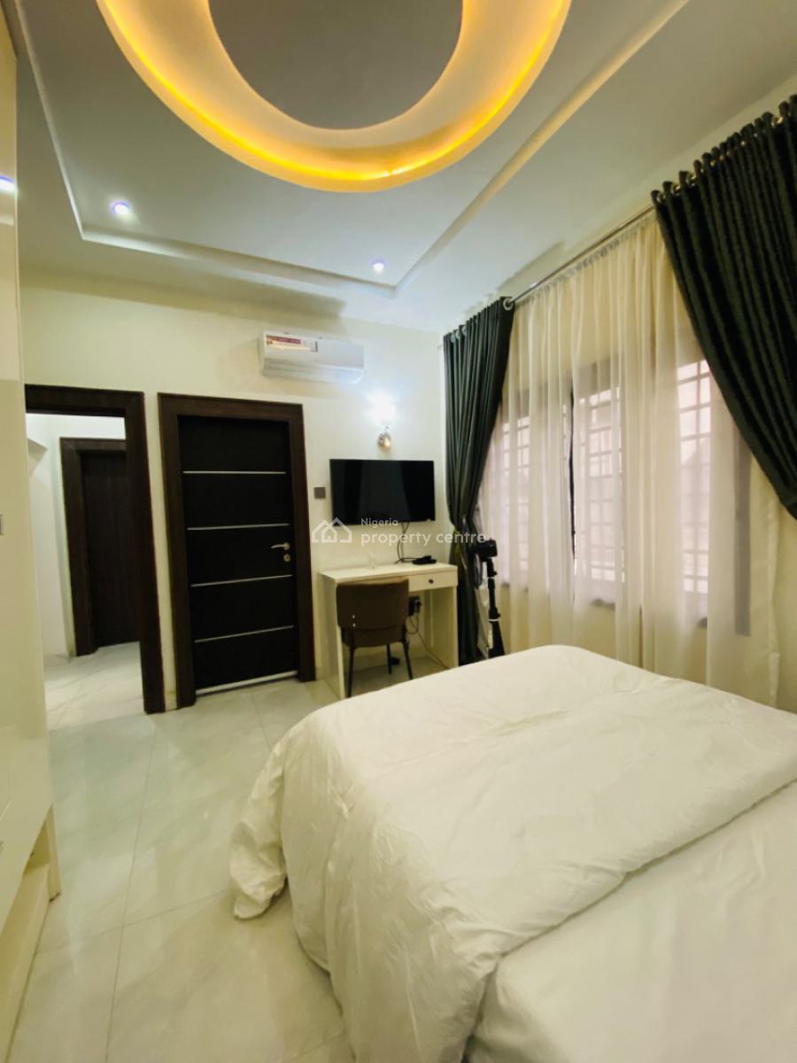 Furnished 2 Bedroom Apartment with a Study, Diamond Luxury Estate, Lugbe District, Abuja, Flat / Apartment for Rent