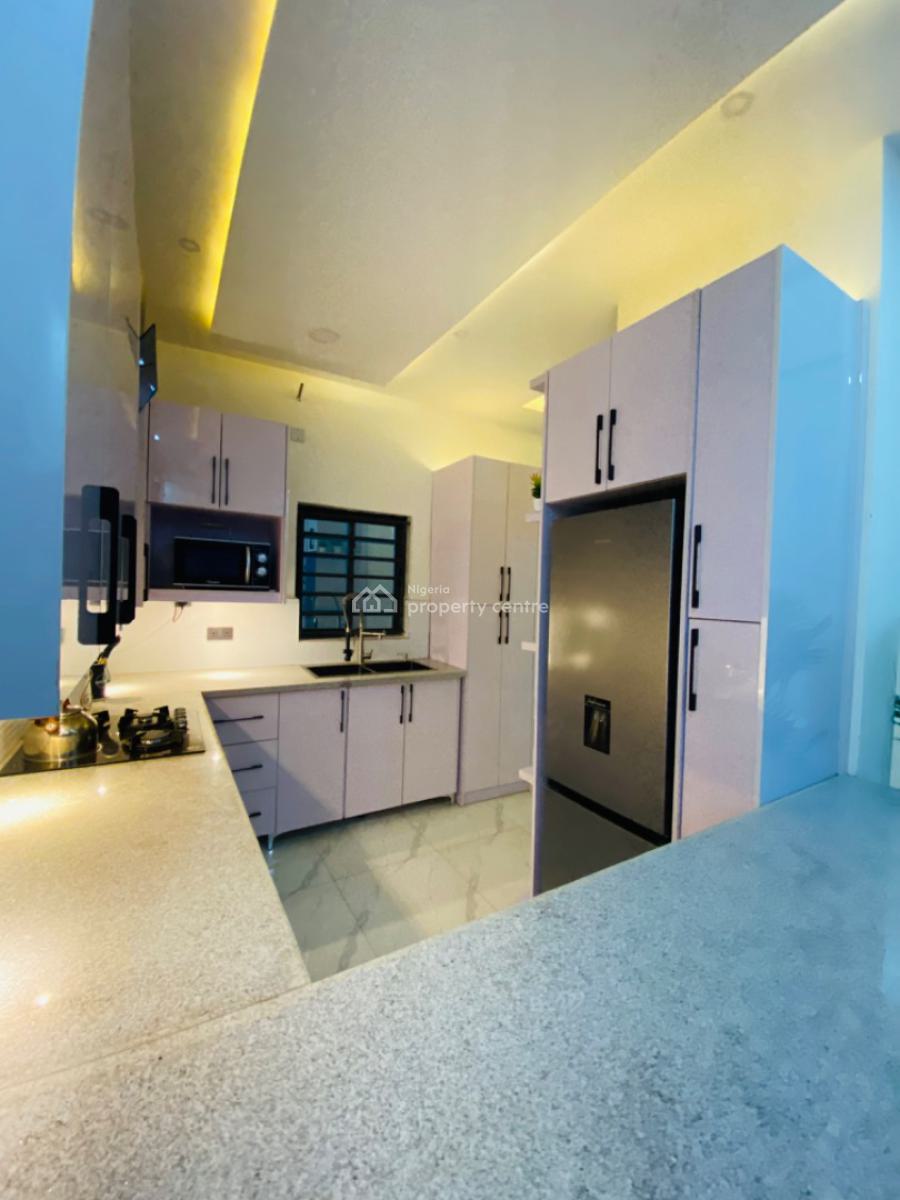 Furnished 2 Bedroom Apartment with a Study, Diamond Luxury Estate, Lugbe District, Abuja, Flat / Apartment for Rent