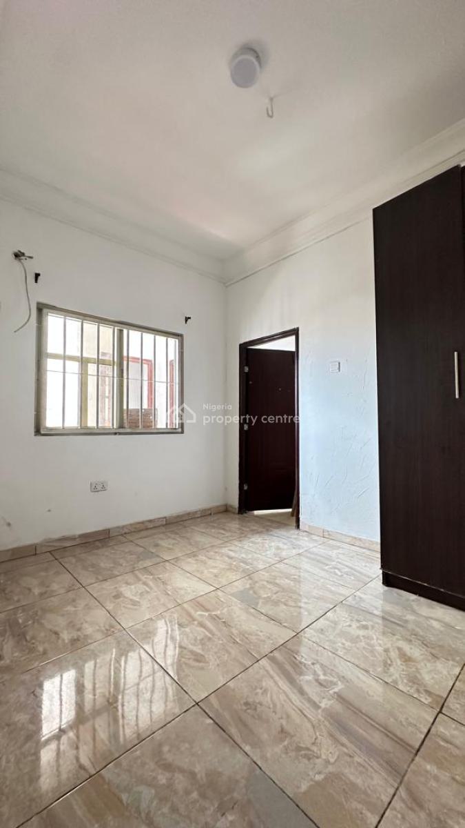 Spacious & Neat 1bed with Pool, London Gardens Estate, Osapa, Lekki, Lagos, Mini Flat (room and Parlour) for Rent