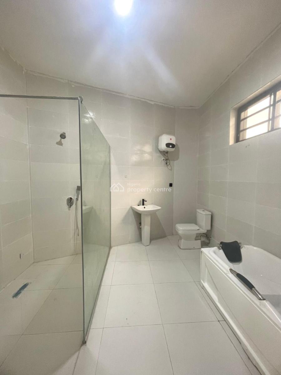 4bedroom Fully-detached Duplex with Bq , Swimming Pool & Gym, Orchid Road, Lekki, Lagos, Detached Duplex for Sale