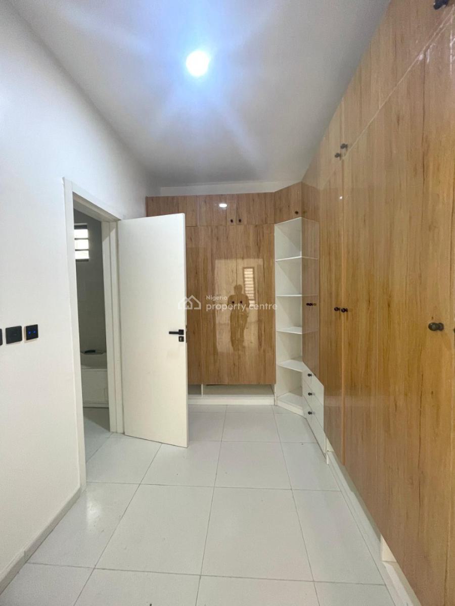 4bedroom Fully-detached Duplex with Bq , Swimming Pool & Gym, Orchid Road, Lekki, Lagos, Detached Duplex for Sale