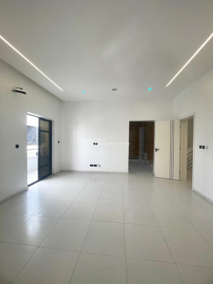 4bedroom Fully-detached Duplex with Bq , Swimming Pool & Gym, Orchid Road, Lekki, Lagos, Detached Duplex for Sale
