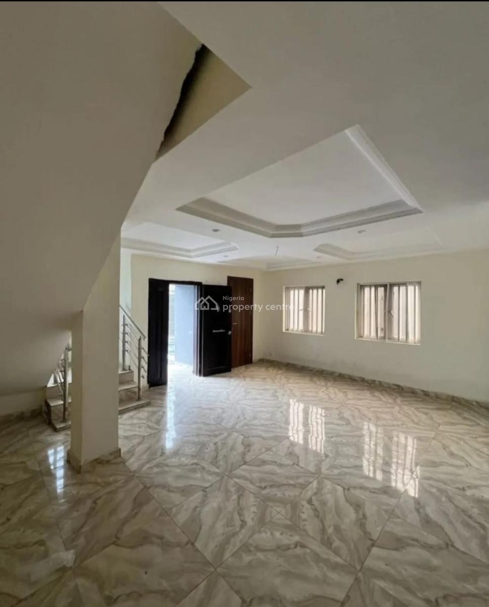 Newly Renovated Four Bedroom Semi Detached Duplex., Lekki Phase 1, Lekki, Lagos, Semi-detached Duplex for Rent