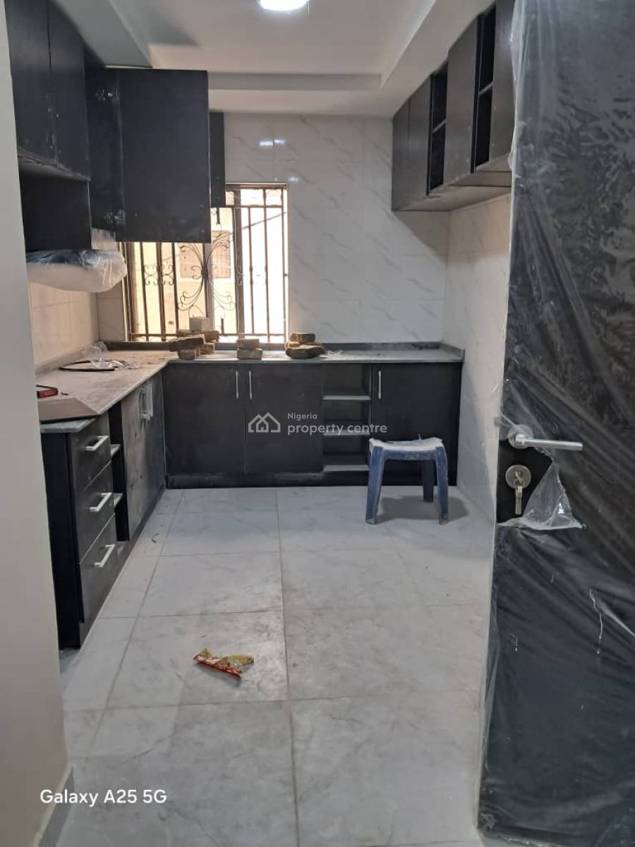 3 Bedroom Flat Apartment, Ikeja Gra, Ikeja, Lagos, Flat / Apartment for Rent