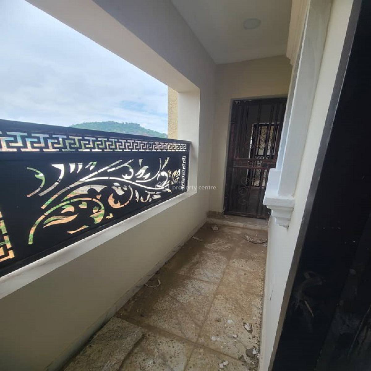 Tastefully 2 Bedrooms Apartment, Dawaki District, Dawaki, Gwarinpa, Abuja, Flat / Apartment for Rent
