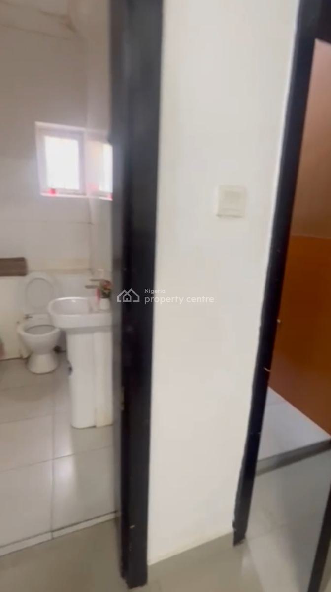 68.7sqm Shop Space, Lekki Phase 1, Lekki, Lagos, Shop for Rent