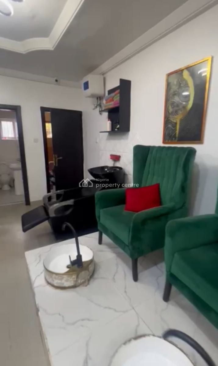 68.7sqm Shop Space, Lekki Phase 1, Lekki, Lagos, Shop for Rent