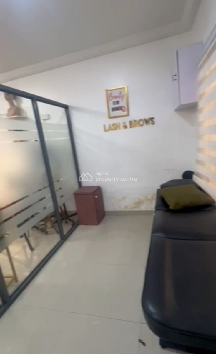 68.7sqm Shop Space, Lekki Phase 1, Lekki, Lagos, Shop for Rent