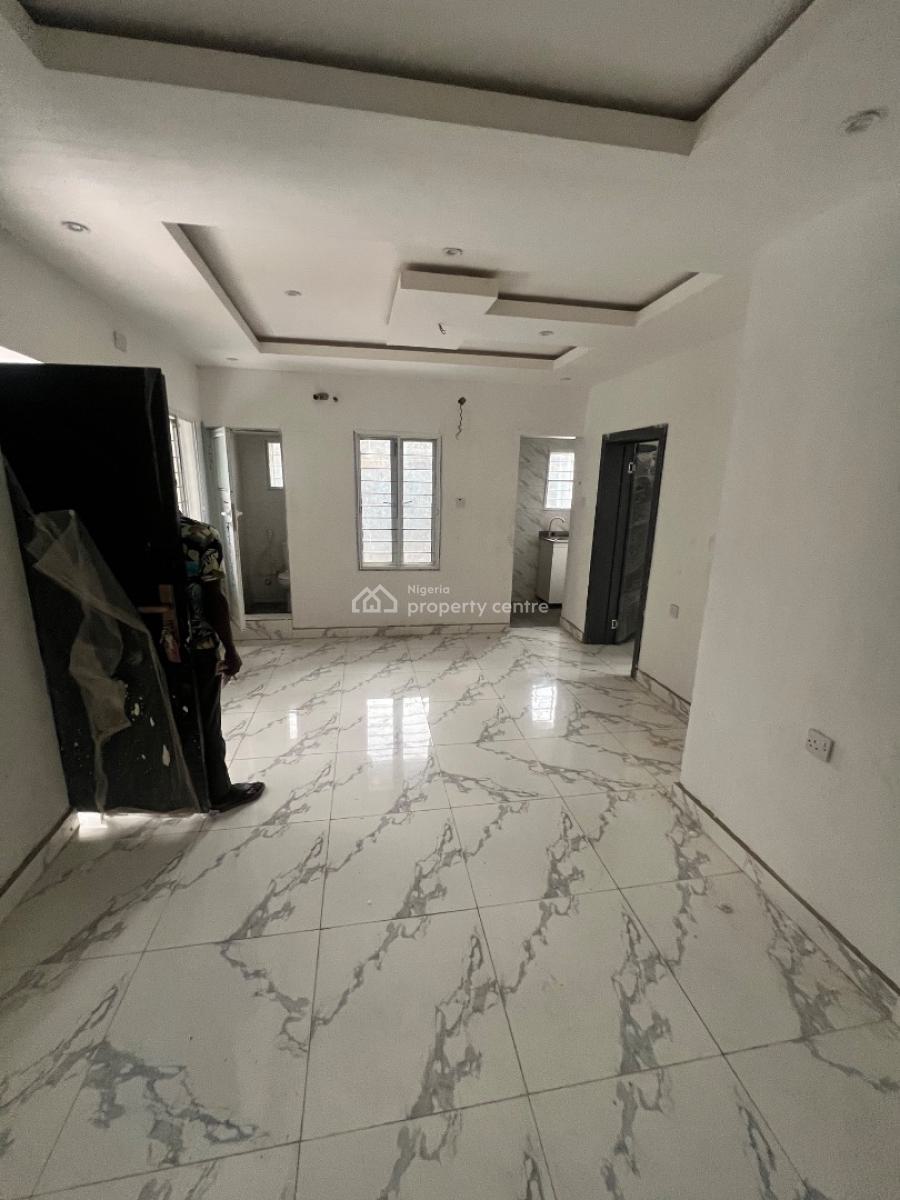 Newly Built Premium 2/bed Apartments, Onigbongbo, Maryland, Lagos, Flat / Apartment for Rent