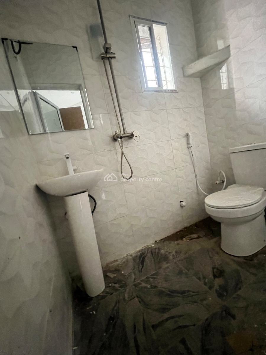 Newly Built Premium 2/bed Apartments, Onigbongbo, Maryland, Lagos, Flat / Apartment for Rent