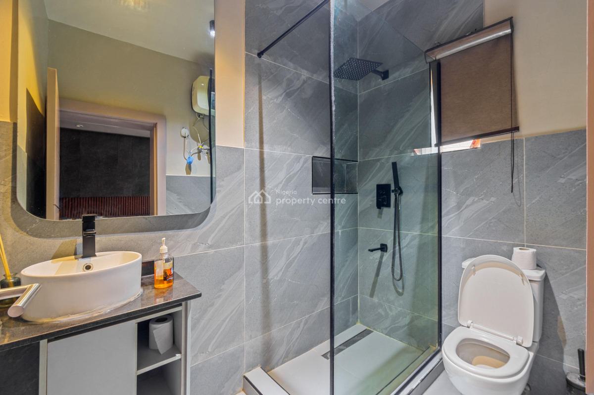2 Bedroom Apartment, Phase 1 (imax Cinema), Lekki, Lagos, Flat / Apartment Short Let