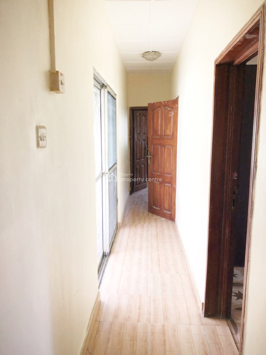 a Well Maintained Spacious 2 Bedroom Flat, Gra Phase 1, Magodo, Lagos, Flat / Apartment for Rent