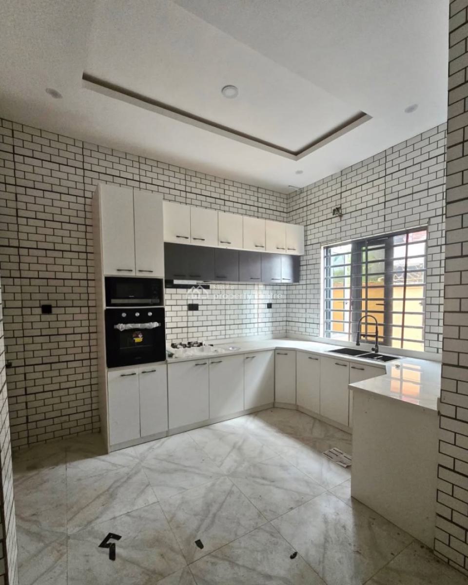 Exquisitely Built 4 Bedroom Terrace, Adeniyi Jones, Ikeja, Lagos, Terraced Duplex for Sale